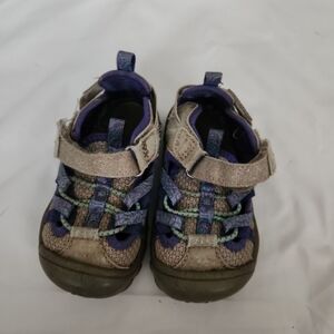 Map girls size 5 hiking outdoor sandals #KK3